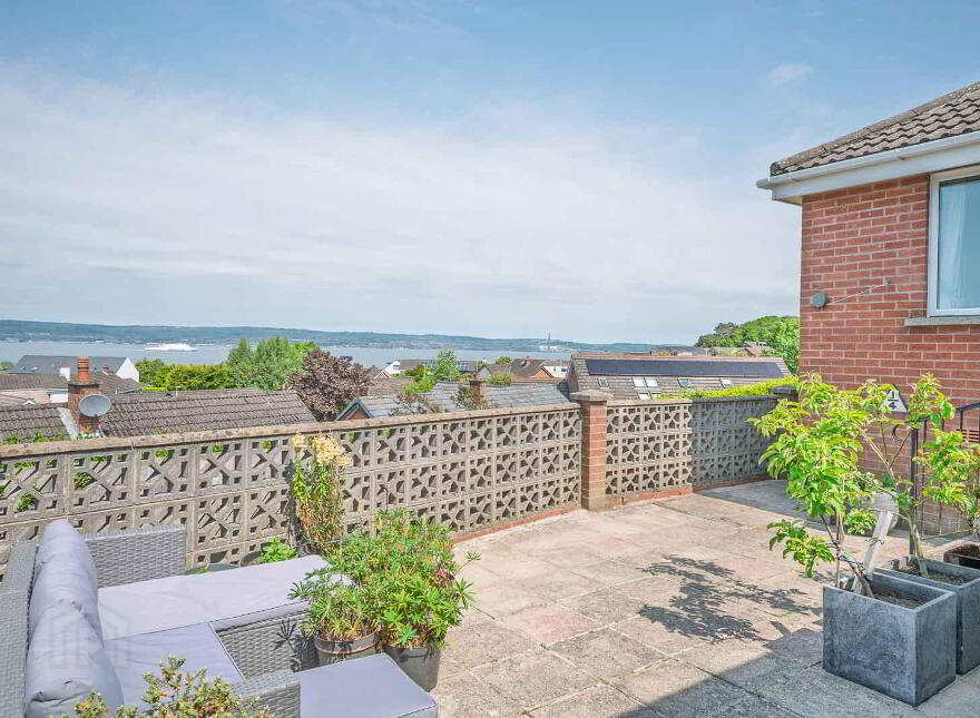 14 Craigdarragh Park East, Seahill, Holywood, BT18 0EB