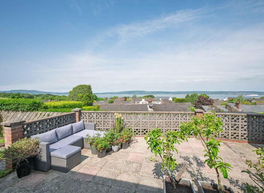 14 Craigdarragh Park East, Seahill, Holywood, BT18 0EB