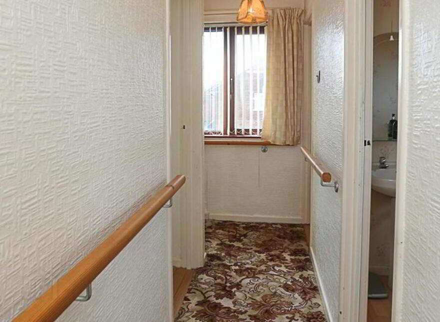 2 Knocknagoney Park, Belfast, BT4 2PU