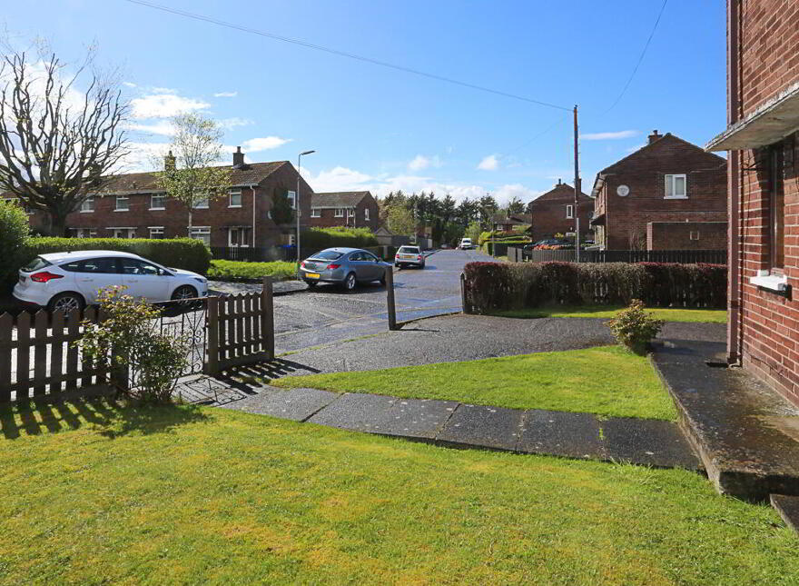 2 Knocknagoney Park, Belfast, BT4 2PU