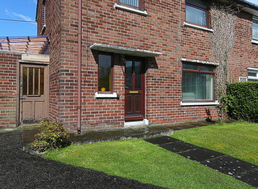 2 Knocknagoney Park, Belfast, BT4 2PU