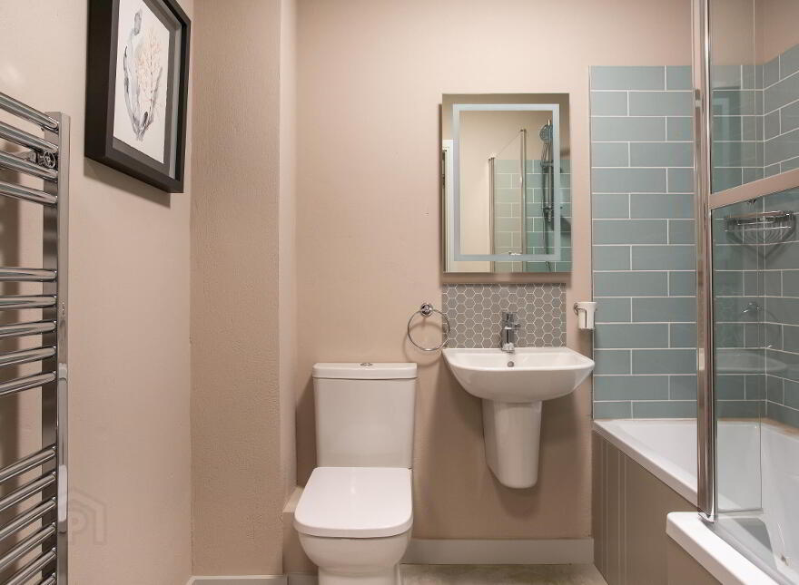 Apt 20 The Residence, 334 Ormeau Road, Belfast, BT7 2GE