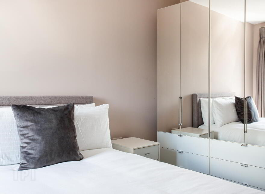 Apt 21 The Residence, 334 Ormeau Road, Belfast, BT7 2GE
