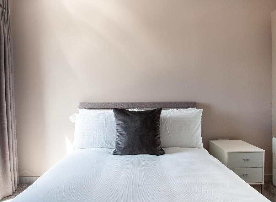 Apt 21 The Residence, 334 Ormeau Road, Belfast, BT7 2GE
