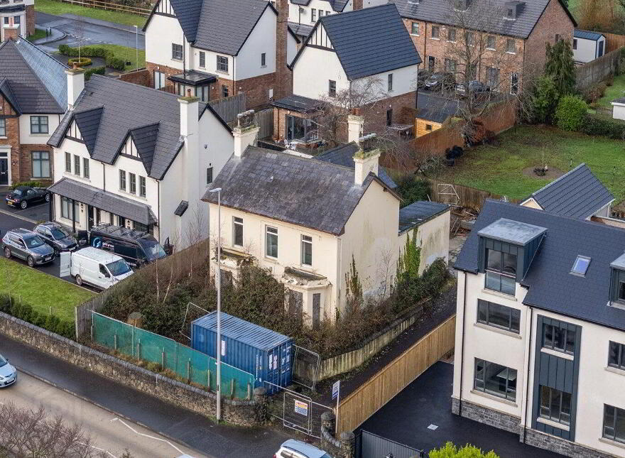28 Shore Road, Greenisland, Carrickfergus, BT38 8UD