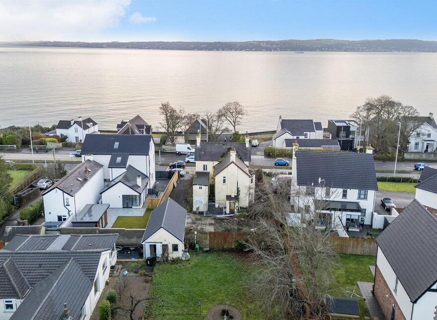 28 Shore Road, Greenisland, Carrickfergus, BT38 8UD
