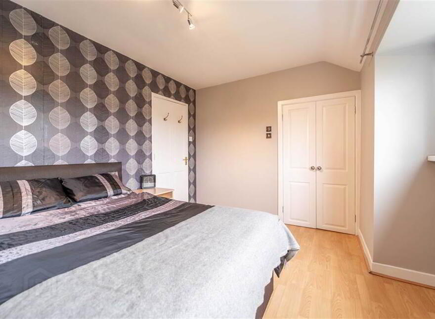 12 Arras Park, Bangor, BT20 4TW
