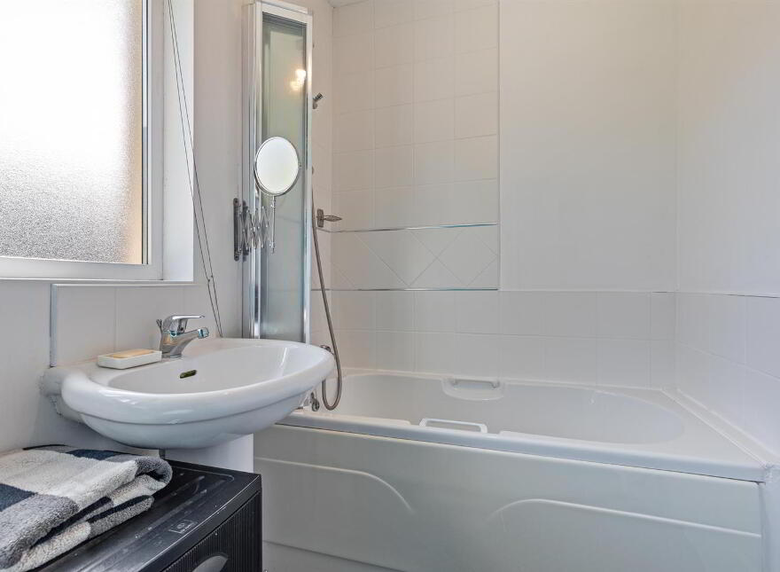 28 Ashfield Drive, Donaghadee, BT21 0AR