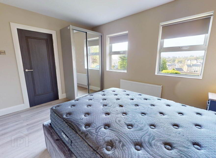 24 Silverhill Park, Enniskillen, BT74 5PU