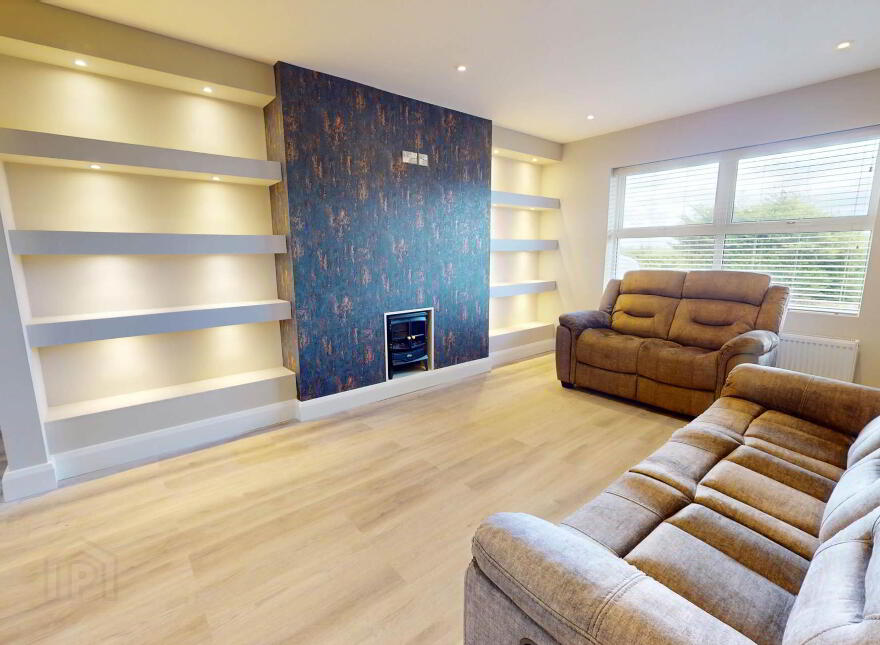24 Silverhill Park, Enniskillen, BT74 5PU