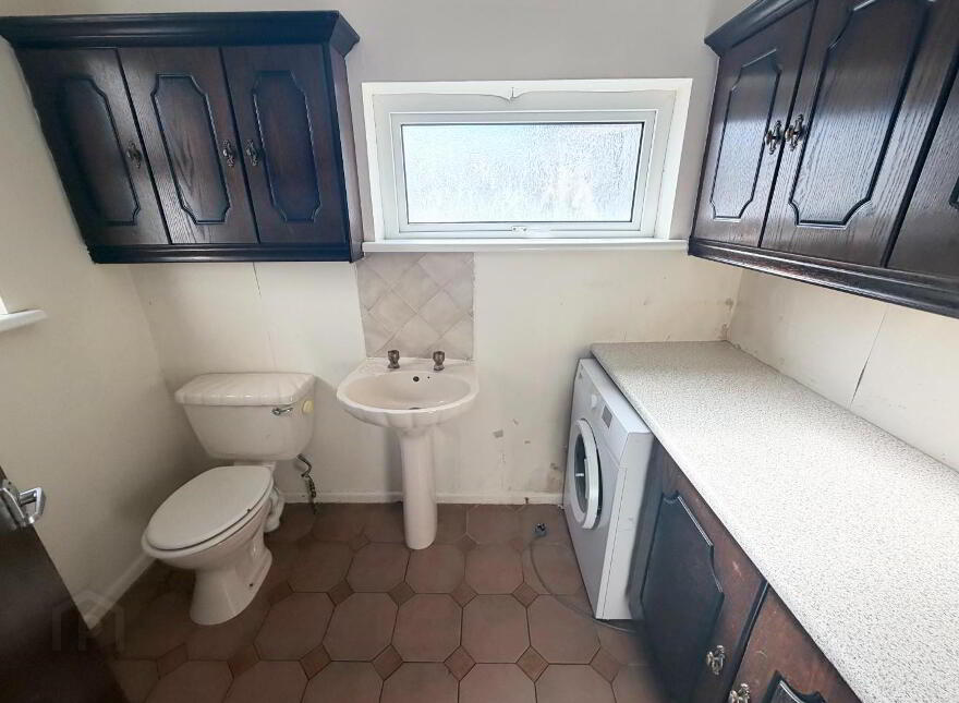 10 Eden Terrece, Rosemount, Derry / Londonderry, BT48 0DH