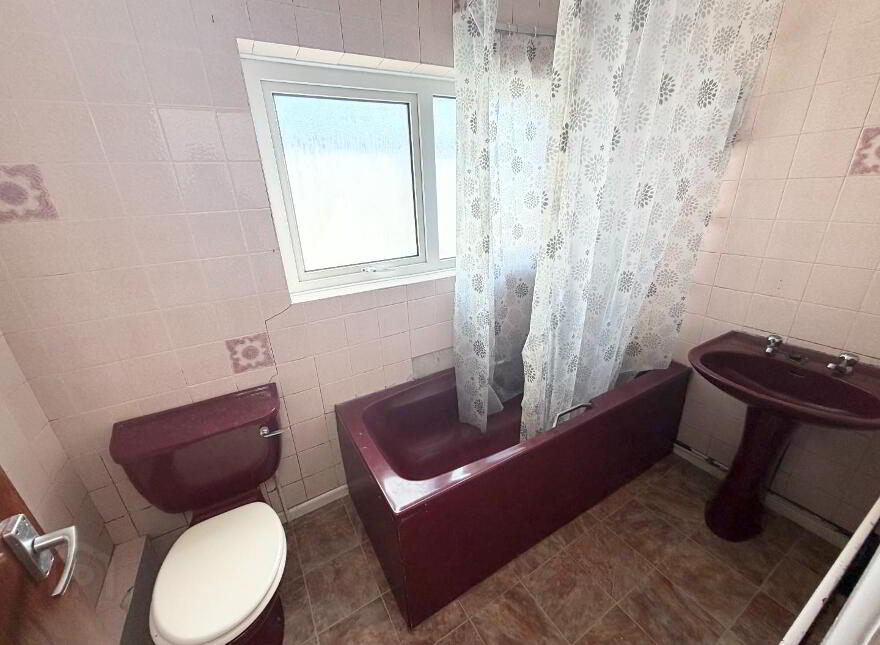 10 Eden Terrece, Rosemount, Derry / Londonderry, BT48 0DH