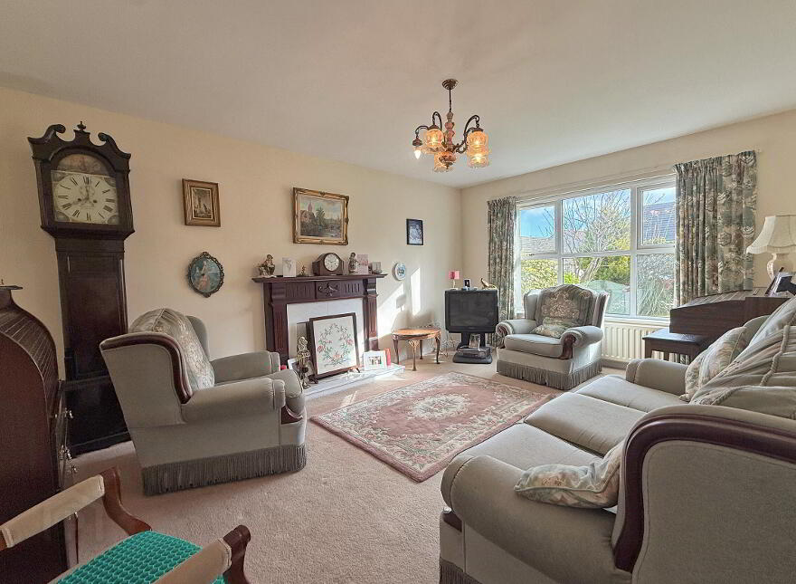 18 Magheramenagh Gardens, Portrush, BT56 8SU