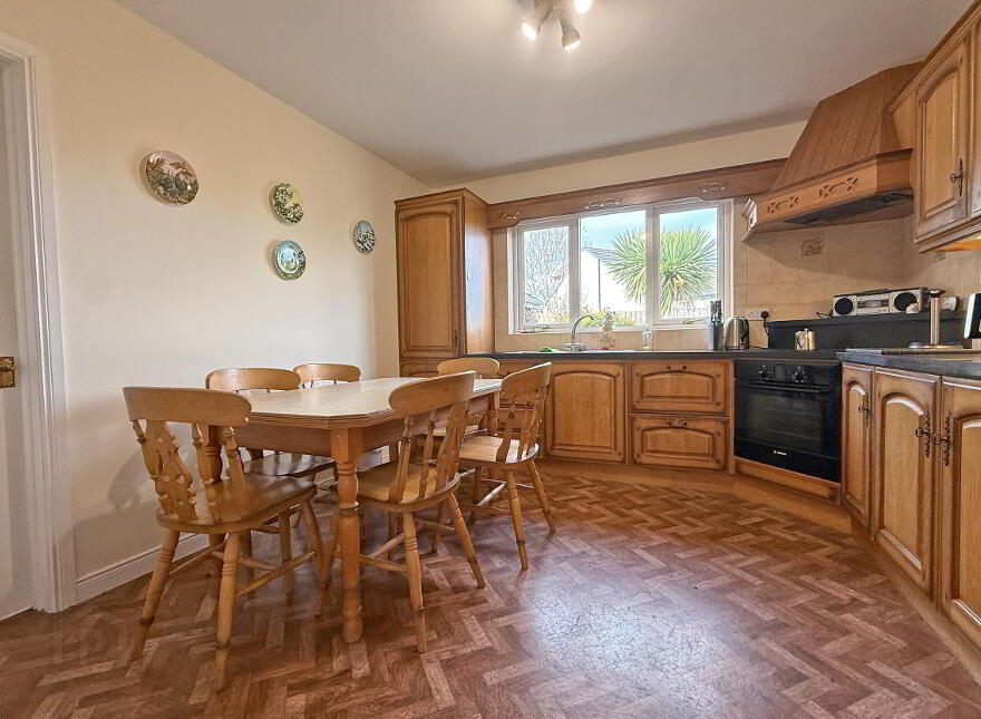 18 Magheramenagh Gardens, Portrush, BT56 8SU