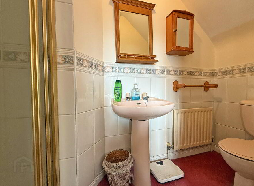 18 Magheramenagh Gardens, Portrush, BT56 8SU