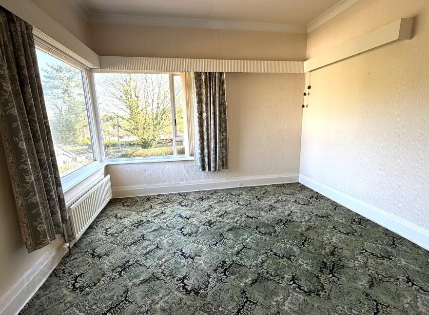 14 Tullyglass Park, Ballymena, BT42 1HH