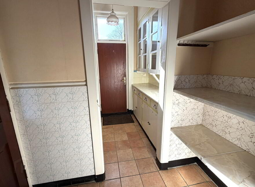 14 Tullyglass Park, Ballymena, BT42 1HH