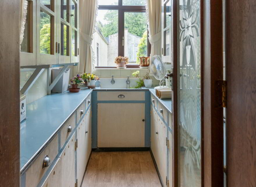 14 Tullyglass Park, Ballymena, BT42 1HH