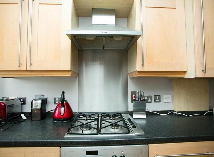 E.4.1 Whitehall Square Penthouse, Lisburn Road, Belfast, BT12 5EG