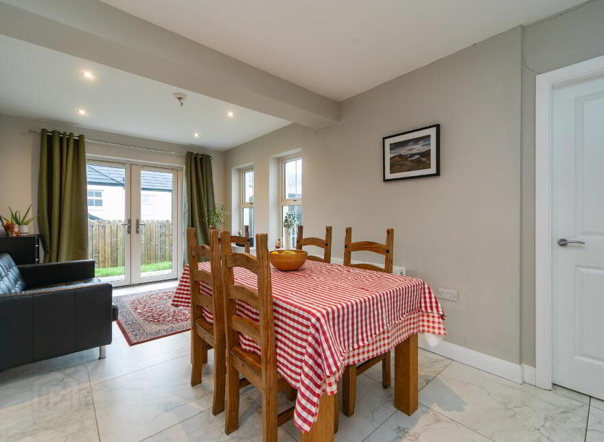 135 Black Quarter Meadow, Carryduff, Belfast, BT8 8GF