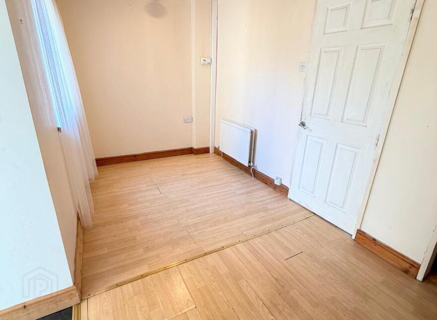 45 York Park, Belfast, BT15 3QU