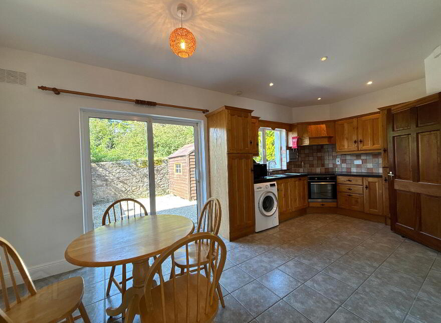 14 Westwood Grove, Western Road, Clonmel, E91R6P7