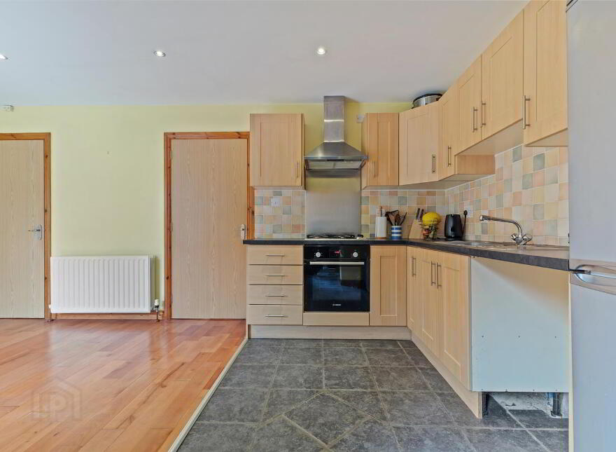 15 Lewis Avenue, Belfast, BT4 1FD