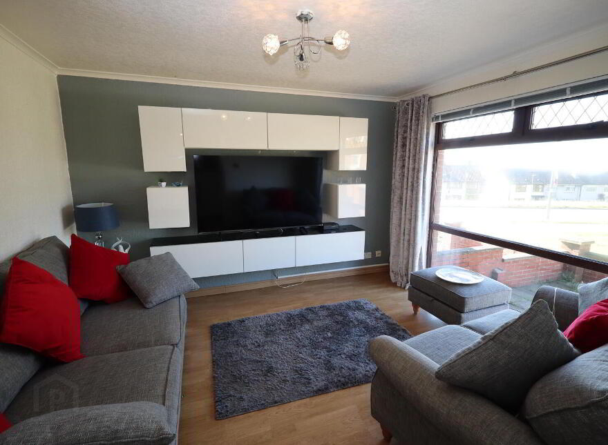 17 O'Neill Road, Newtownabbey, BT36 6BZ