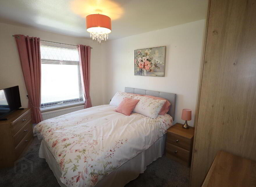 17 O'Neill Road, Newtownabbey, BT36 6BZ