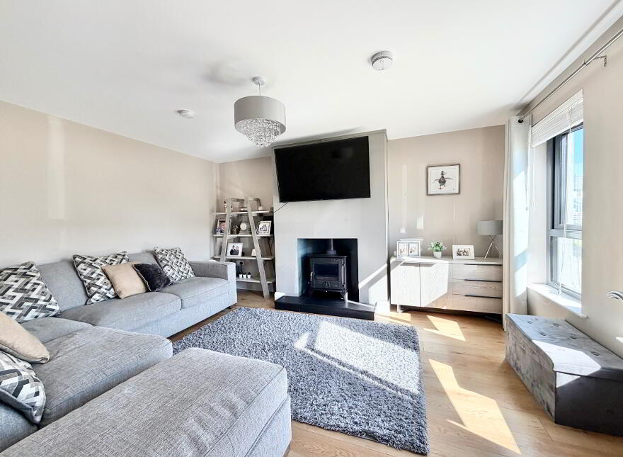 32 Highfield Drive, Omagh, BT79 7WN