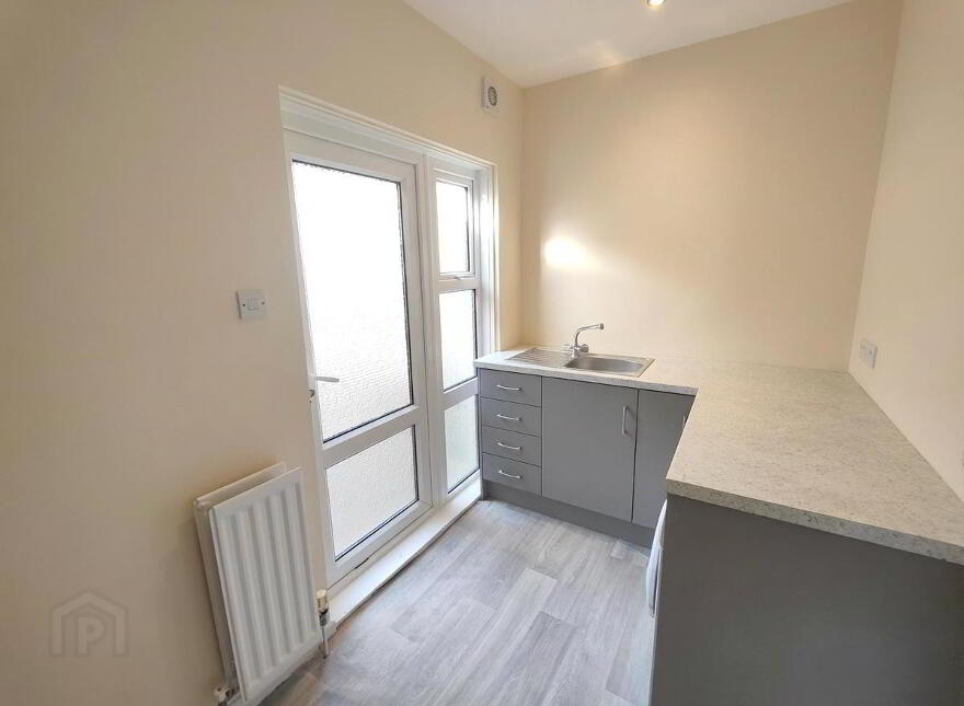 12 Glenside Parade, Belfast, BT14 8AH