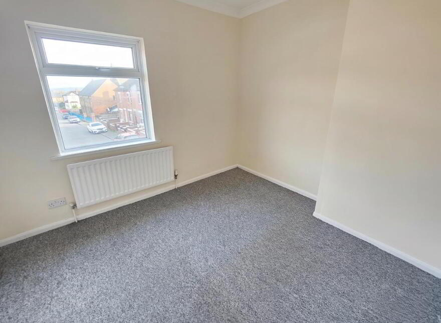 12 Glenside Parade, Belfast, BT14 8AH