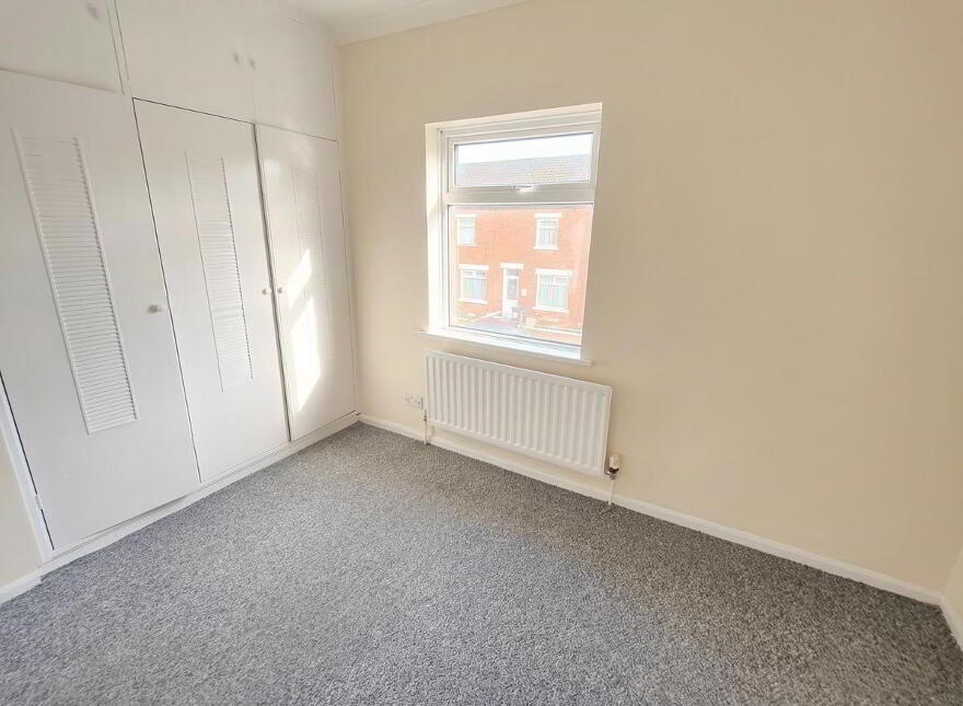 12 Glenside Parade, Belfast, BT14 8AH