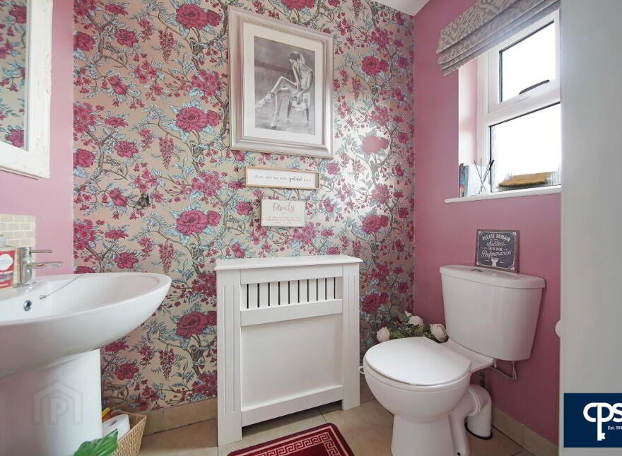 6 Loughview Close, Omagh, BT79 7FY