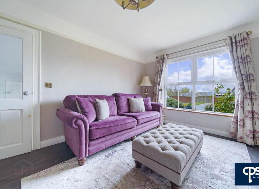 6 Loughview Close, Omagh, BT79 7FY