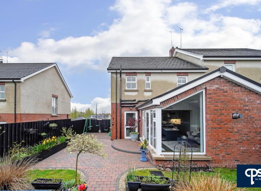 6 Loughview Close, Omagh, BT79 7FY