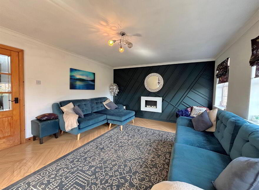 2 Loughview Green, Belfast, BT14 8QH