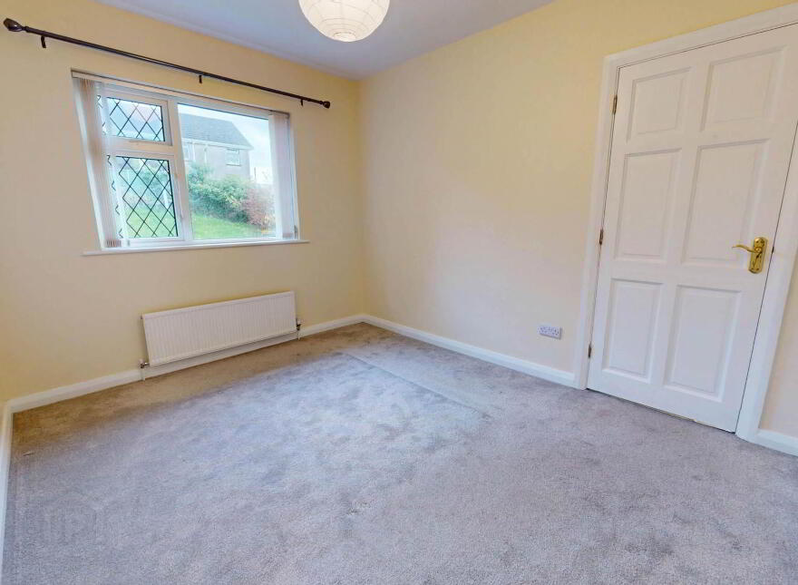 15 Chanterhill Park, Enniskillen, BT74 4BG