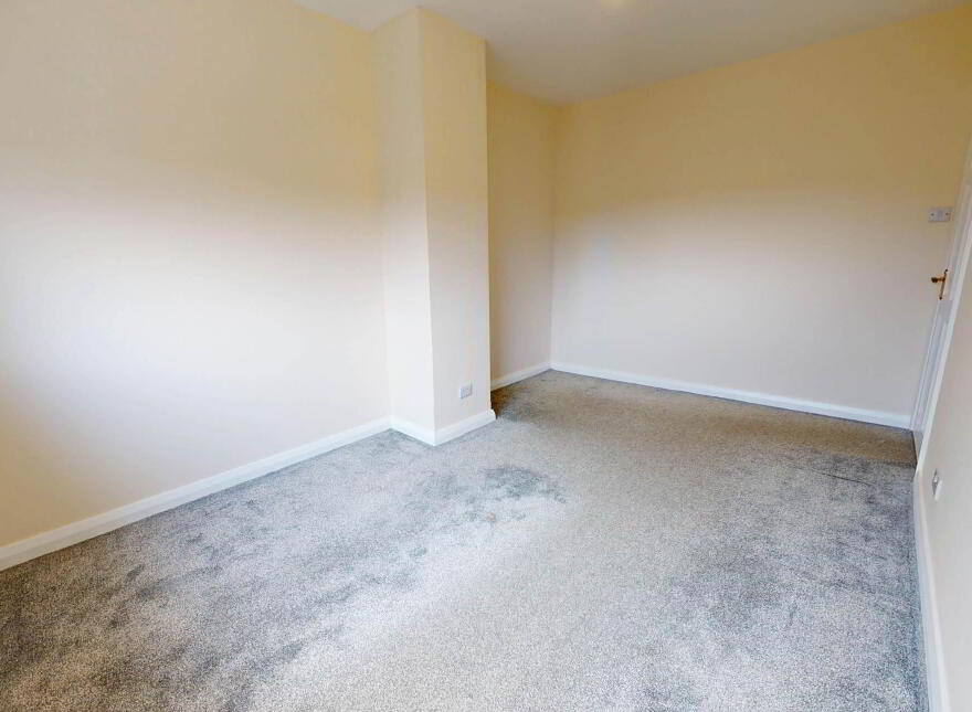 15 Chanterhill Park, Enniskillen, BT74 4BG