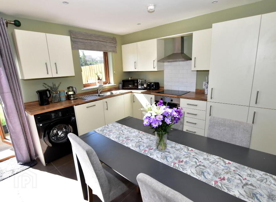 3 Nicholson Green, Donaghcloney, BT66 7UY