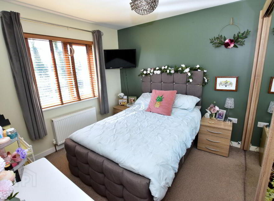 3 Nicholson Green, Donaghcloney, BT66 7UY