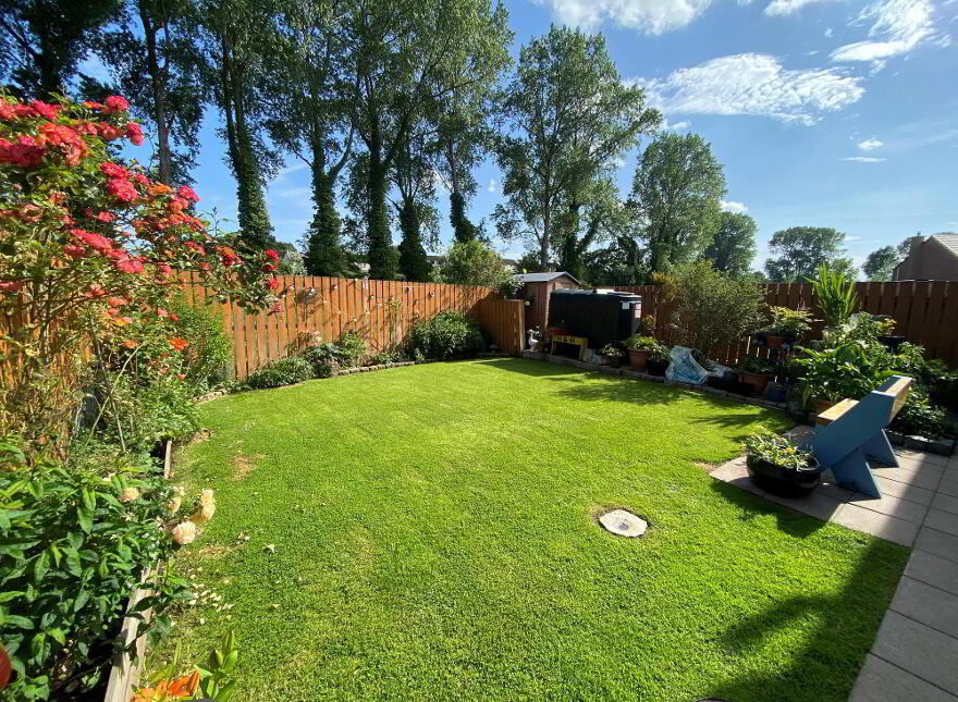 3 Nicholson Green, Donaghcloney, BT66 7UY