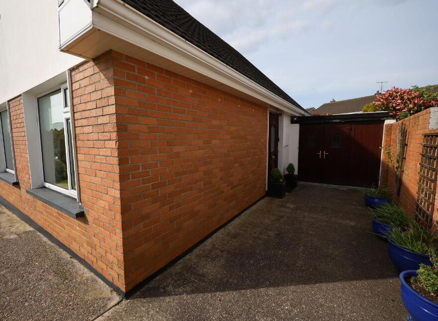 15 Hillcrest, Kilmoney Road Upper, Carrigaline, P43YY66