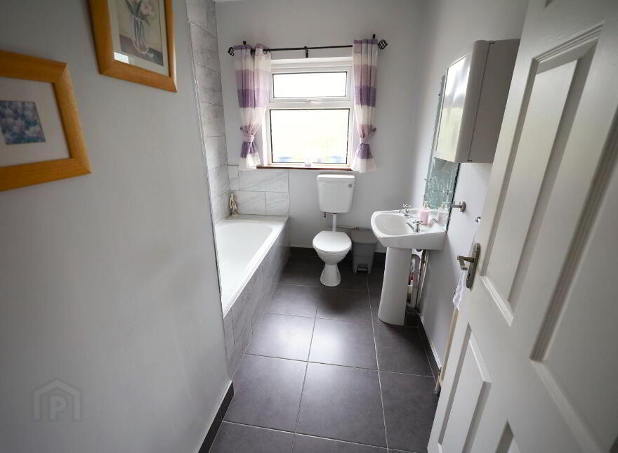 15 Hillcrest, Kilmoney Road Upper, Carrigaline, P43YY66