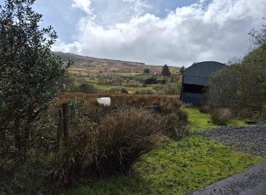 Daragoon, Dowra, N41E894