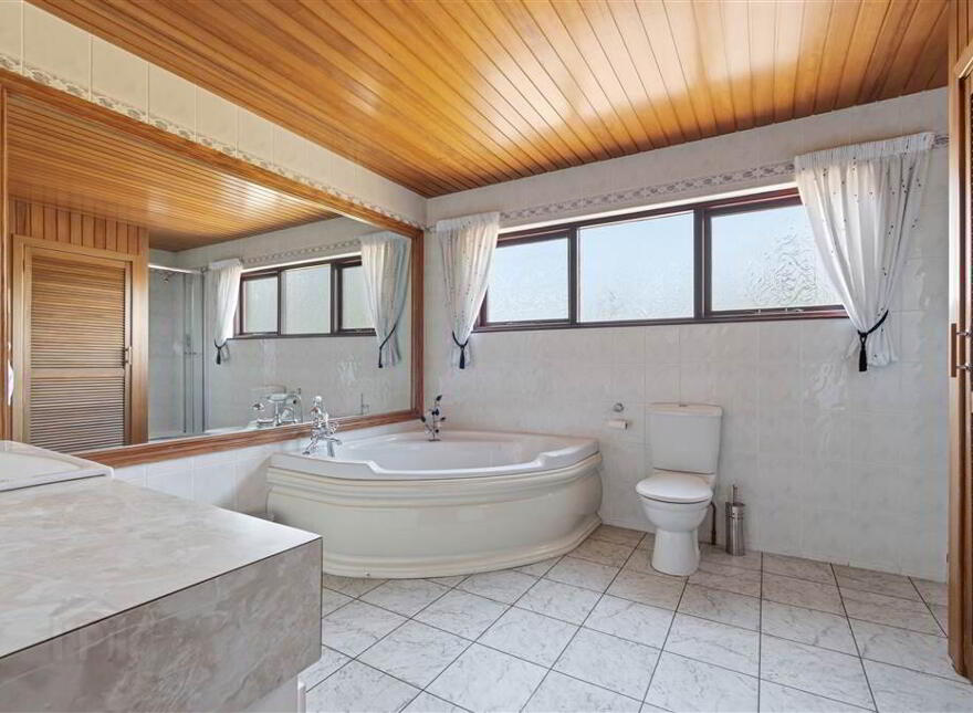 48 Shellinghill Road, Cullybackey, BT42 1NR