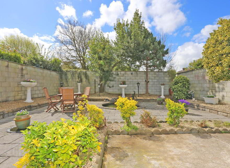 3 Saint James Court, Ennis Road, V940H28