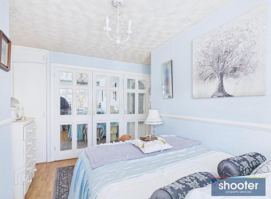 15 Violet Hill Avenue, Newry, BT35 6DT