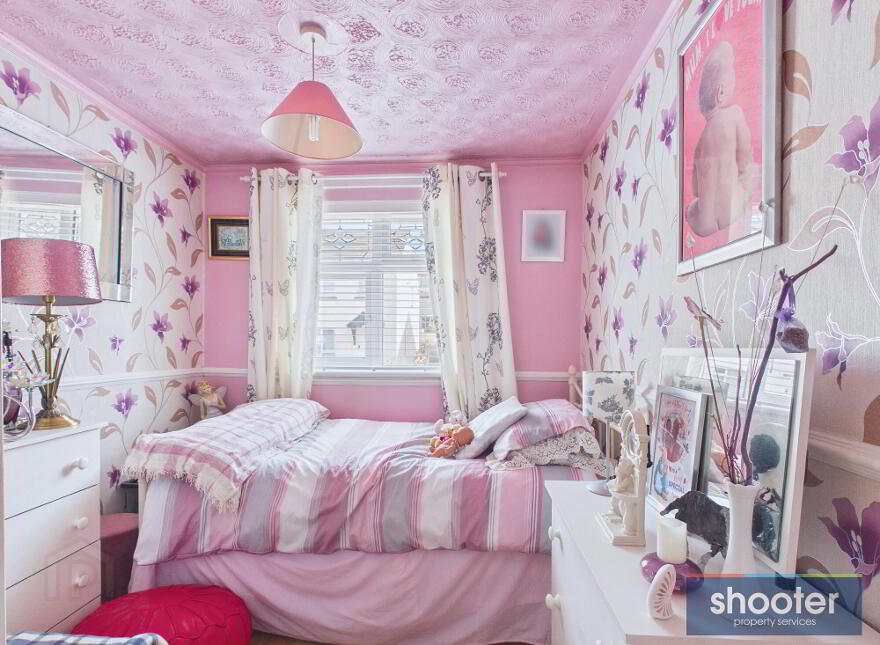15 Violet Hill Avenue, Newry, BT35 6DT