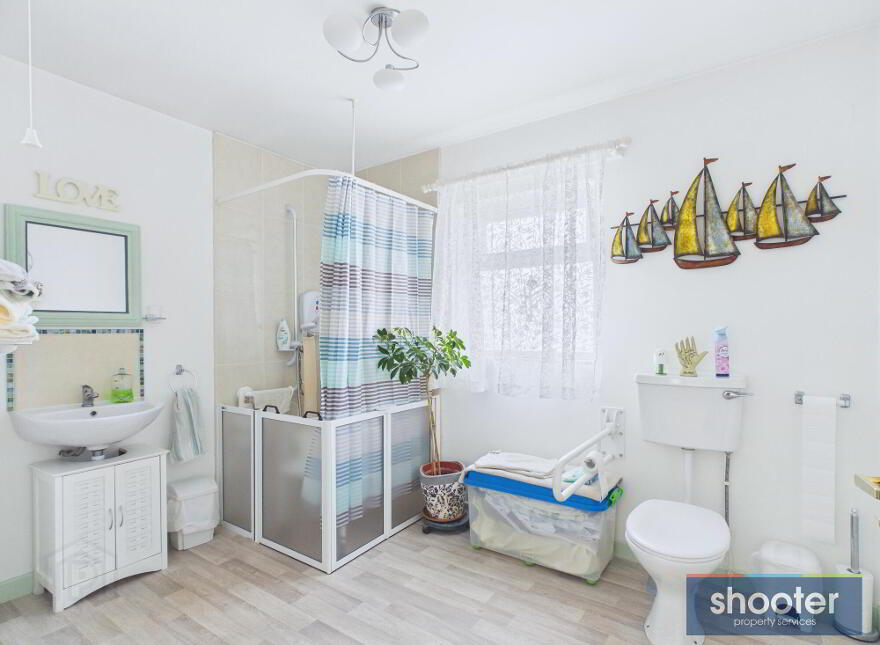 15 Violet Hill Avenue, Newry, BT35 6DT